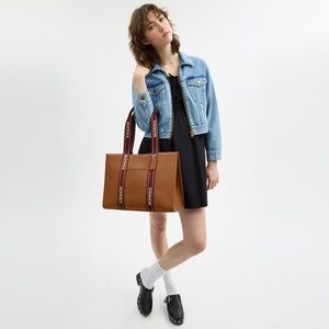 Large Smith Tote Bag